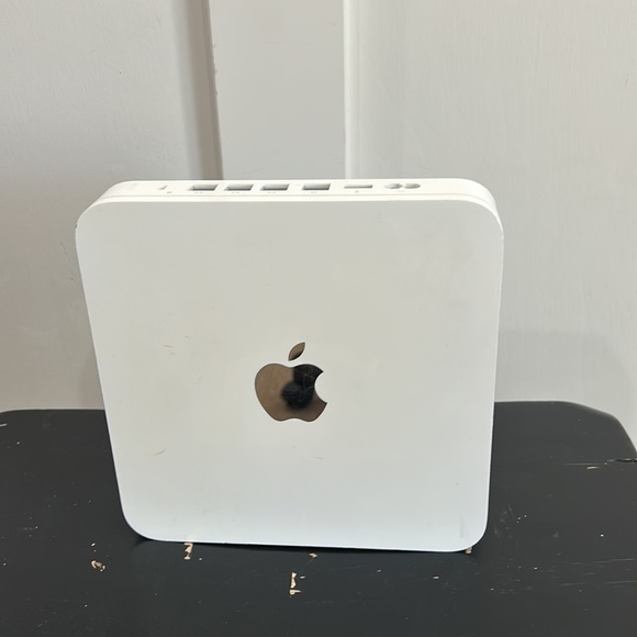 Apple A1254 Airport Time Capsule 500GB - Picture 5 of 5